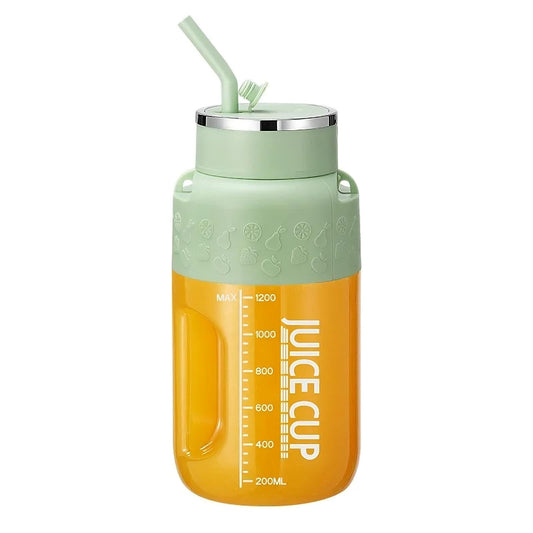 Portable Fruit Juicer Cup